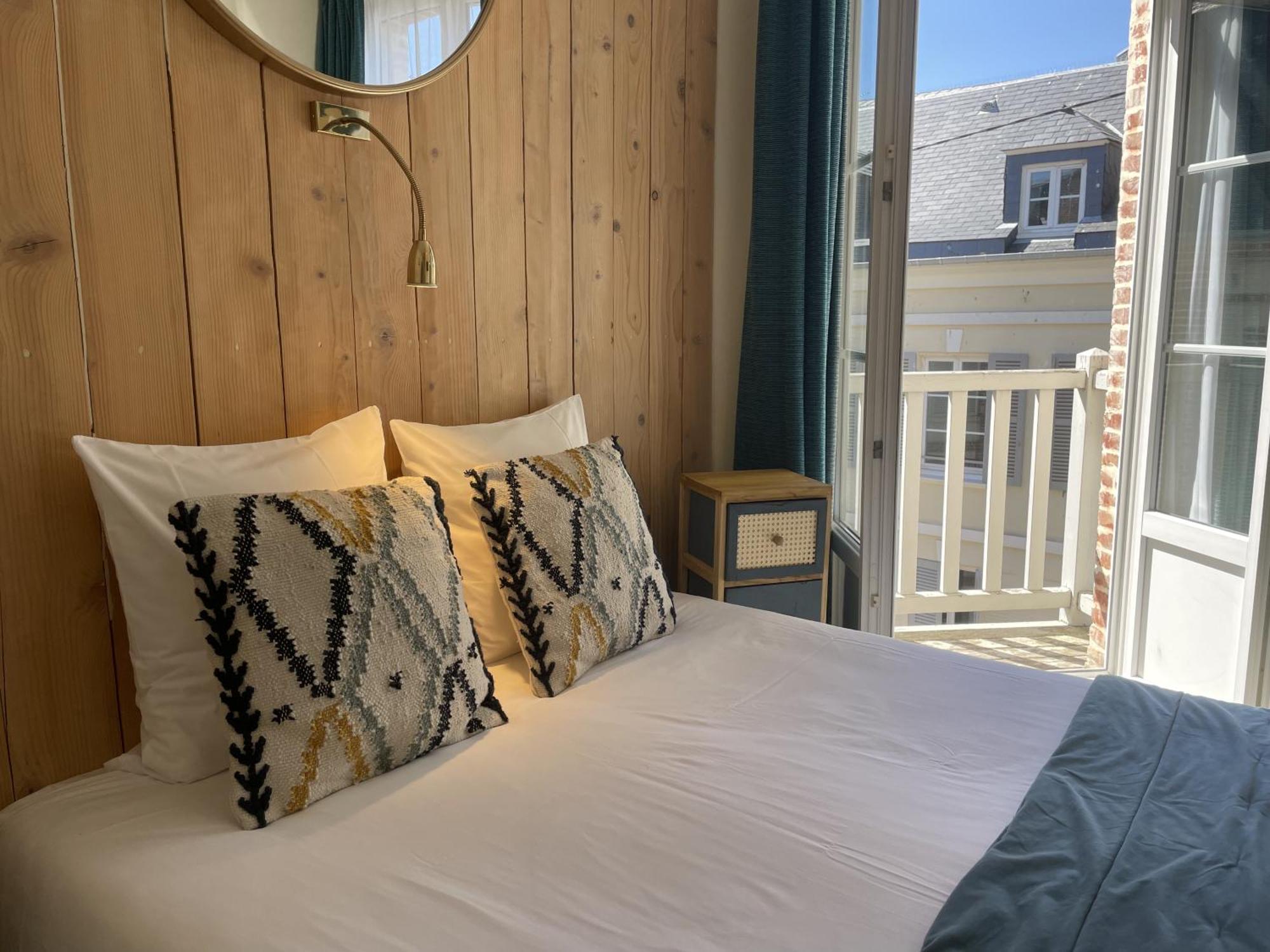 Le Trouville - Hotel De Charme Dış mekan fotoğraf